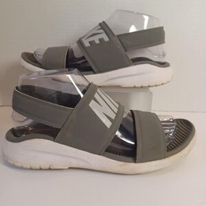 NIKE Women's Size 7 TANJUN Gray Slingback Rubber‎ Sandals Comfort Summer
